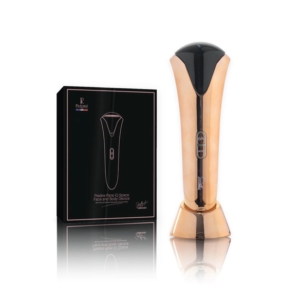 PREDIRE PARIS IQ Space Face & Body Device MSRP $12,000 - Picture 2 of 11